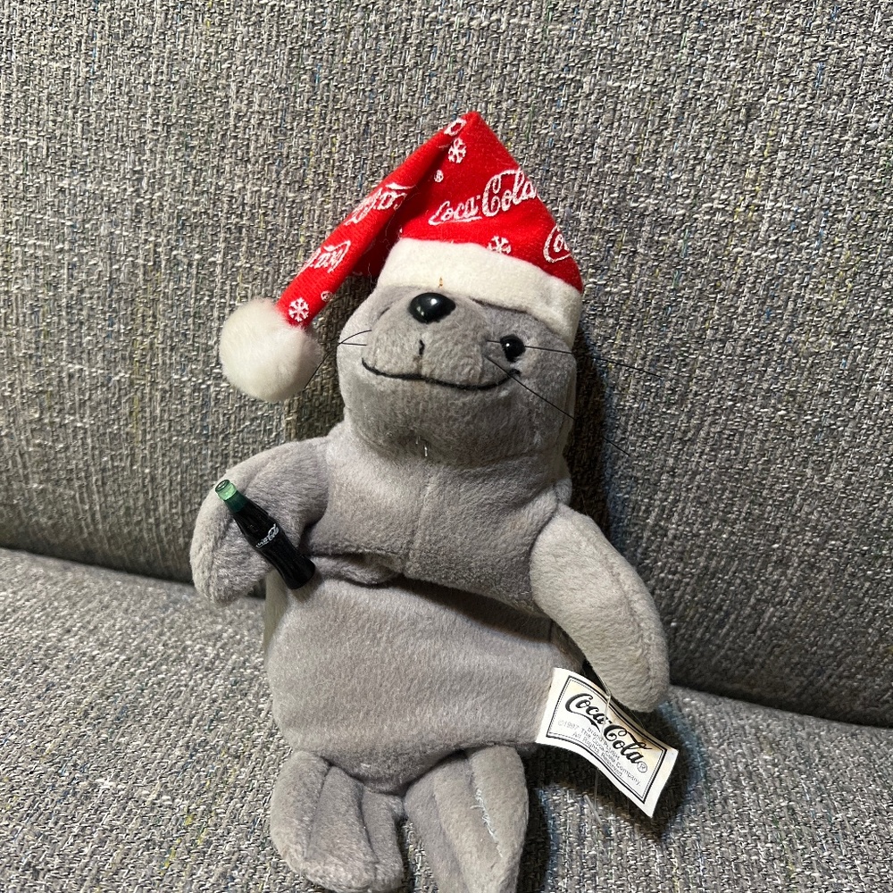 Vintage 1997 Christmas Coca Cola Plush Stuffed Seal w/ coke bottle